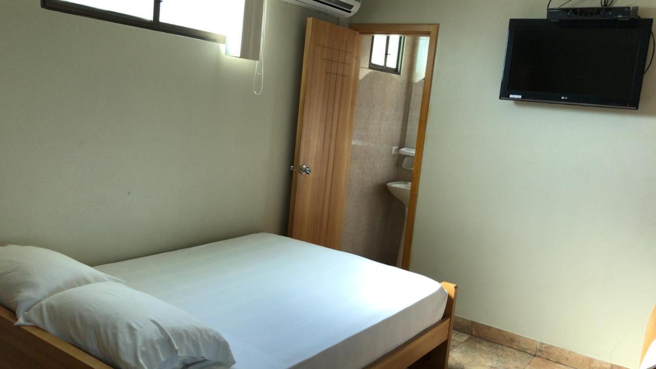 Hotel Marvento I Salinas  Zewnętrze zdjęcie